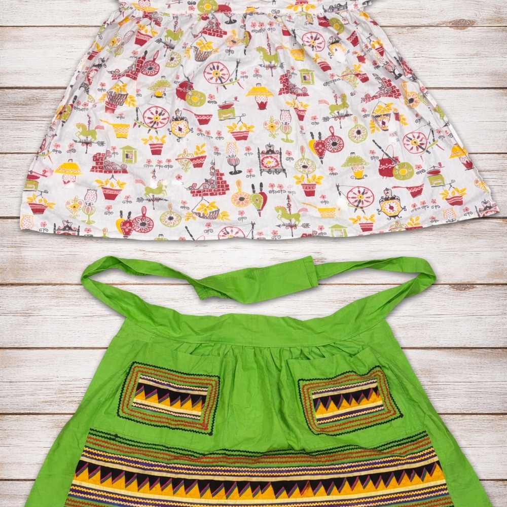 Vintage Retro Kitchen Apron Set Lot 2 Colorful Floral & Geometric Aztec Cooking